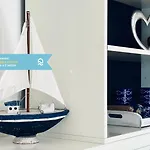 M413 - Marcelli, Quadrilocale Fronte Mare Con Vista E Privata Daire