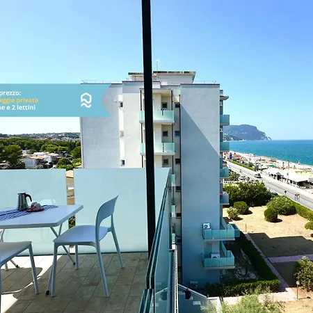 Lejlighed M413 - Marcelli, Quadrilocale Fronte Mare Con Vista E Privata
