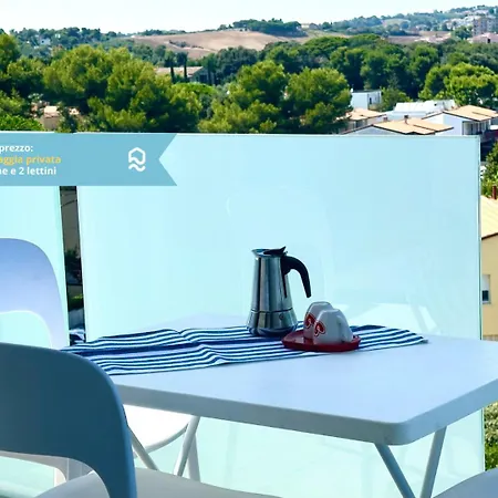 M413 - Marcelli, Quadrilocale Fronte Mare Con Vista E Privata Daire Marcelli