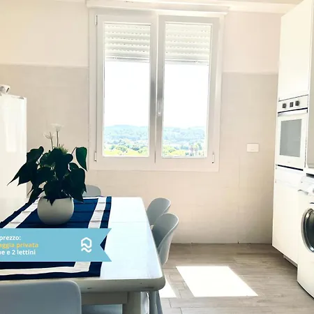 M413 - Marcelli, Quadrilocale Fronte Mare Con Vista E Privata *